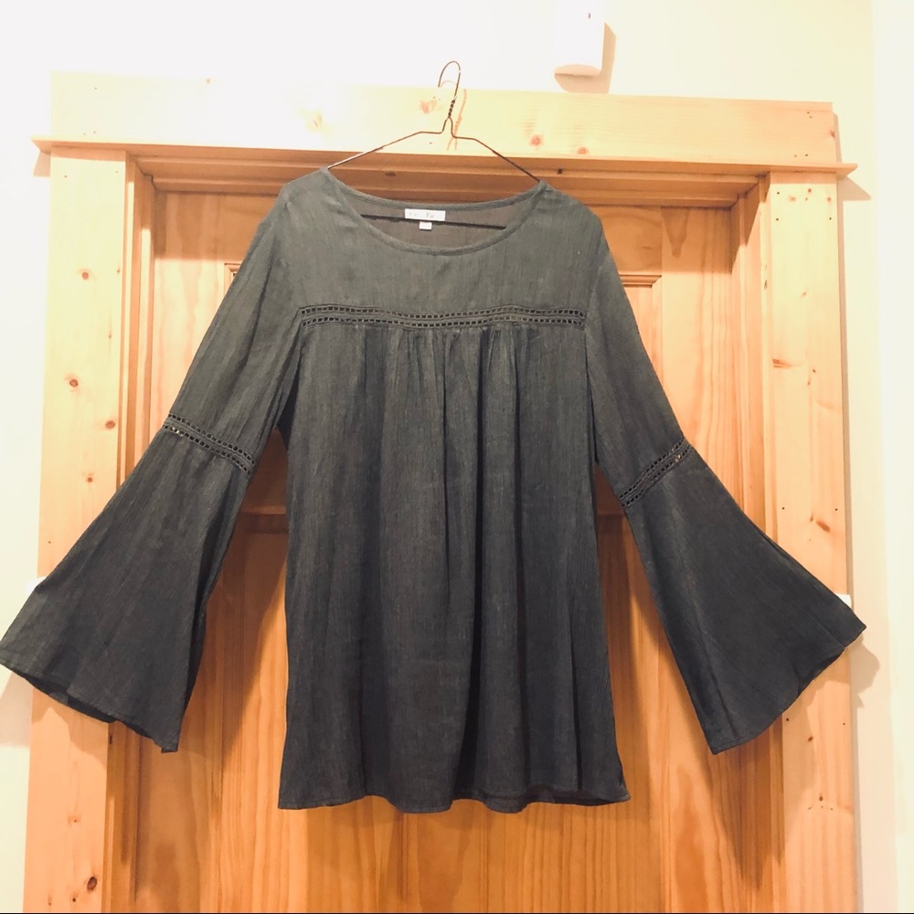 Lightweight Boho-Vibe shirt